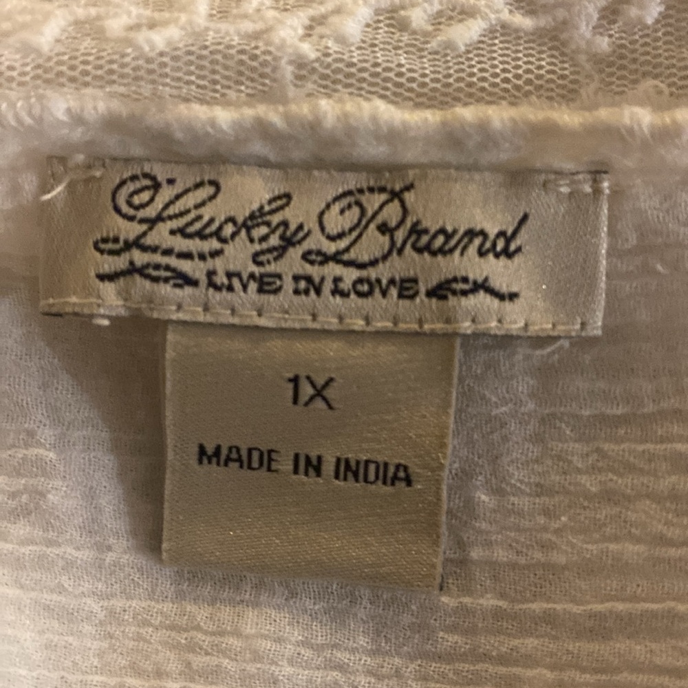 Lucky Brand Lightweight Gauze and Lace Romantic Top, Size 1X - Picture 6 of 9